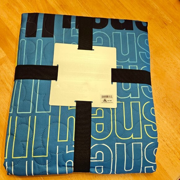 SALE Disney Throw Walt Disney World Graphic Green Blue Quilted 50x60 - NWT - Picture 6 of 6